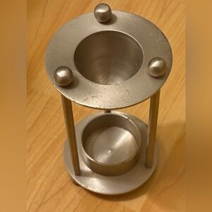 Vintage  STEEL METAL  OIL WARMER STAND With Tea Light Candle  Base